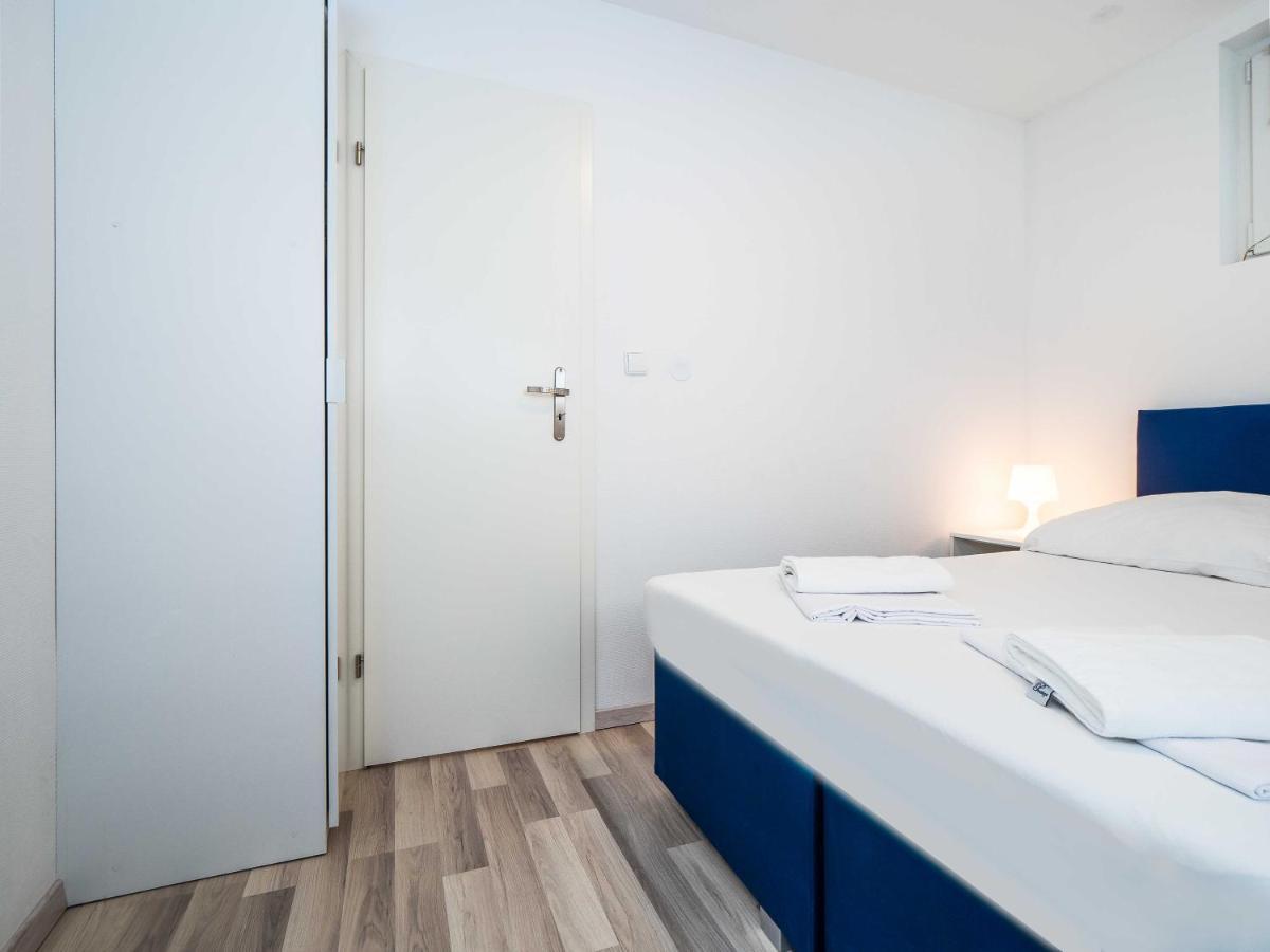 Mediteran Travel Mobile Homes Miran Пировац Экстерьер фото